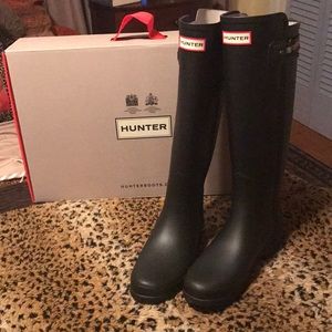 Hunter (hard-to-find)  Refined Matte Rain Boots